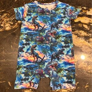 Bums and roses romper